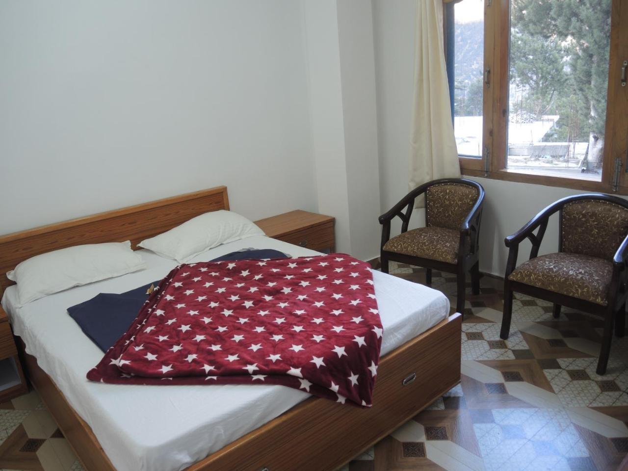 The Alpine Nest Hotel Кальпа Экстерьер фото